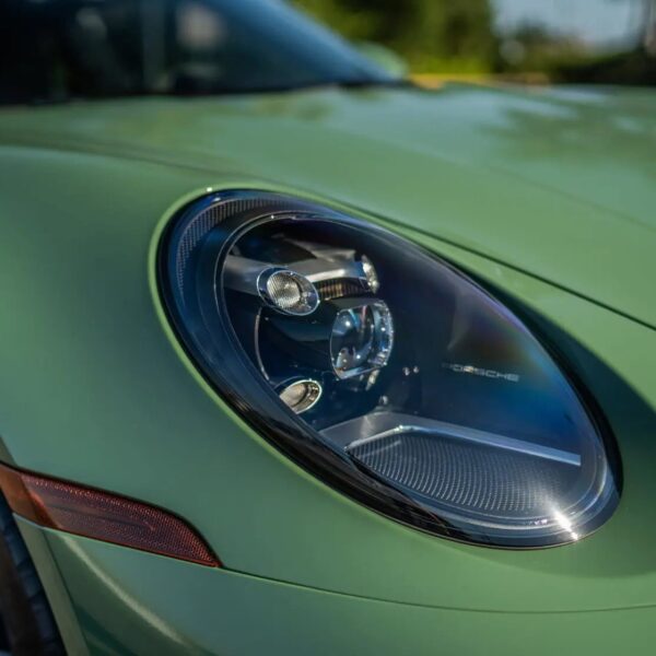 Gloss Auratium Green - Image 11